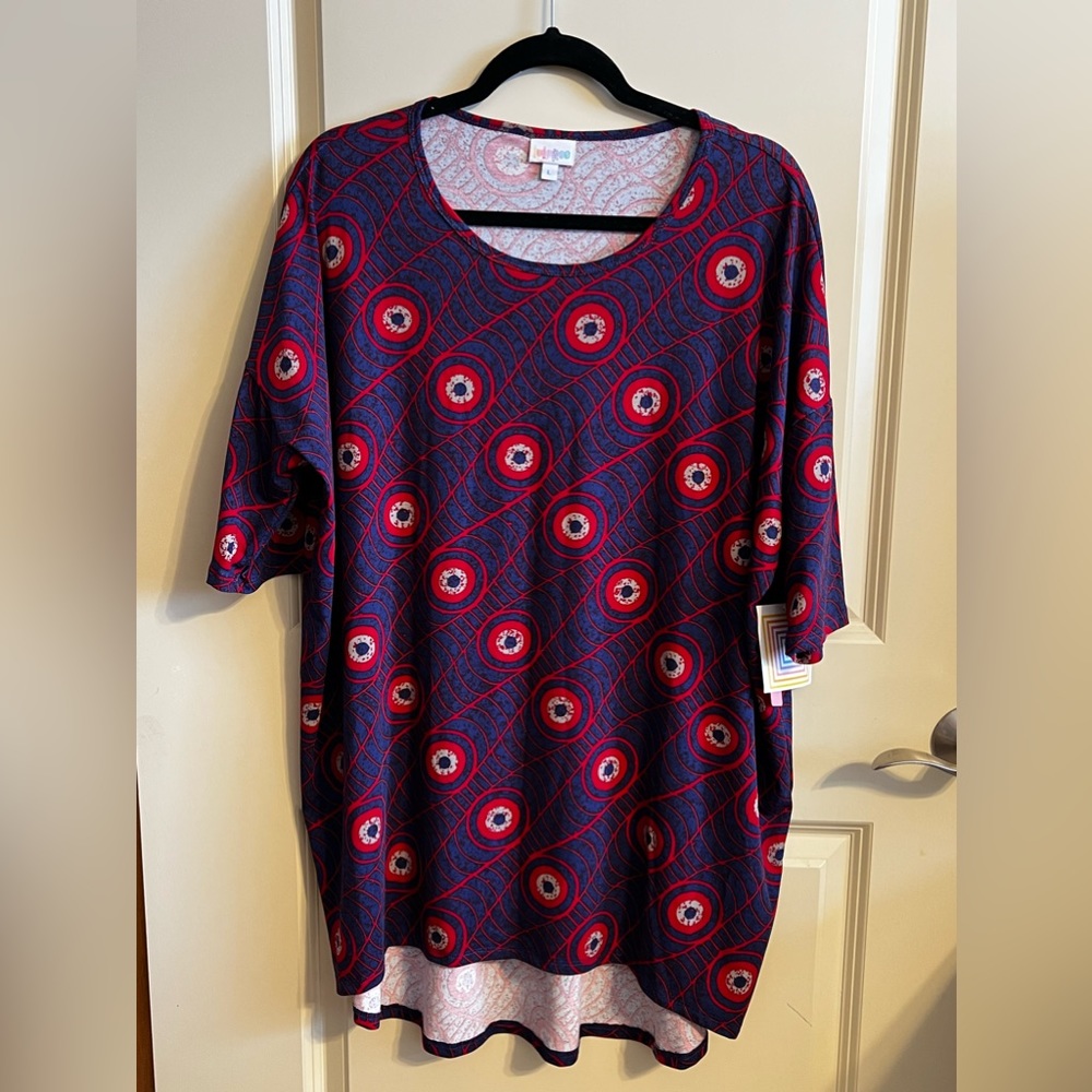 Lularoe Urma Top